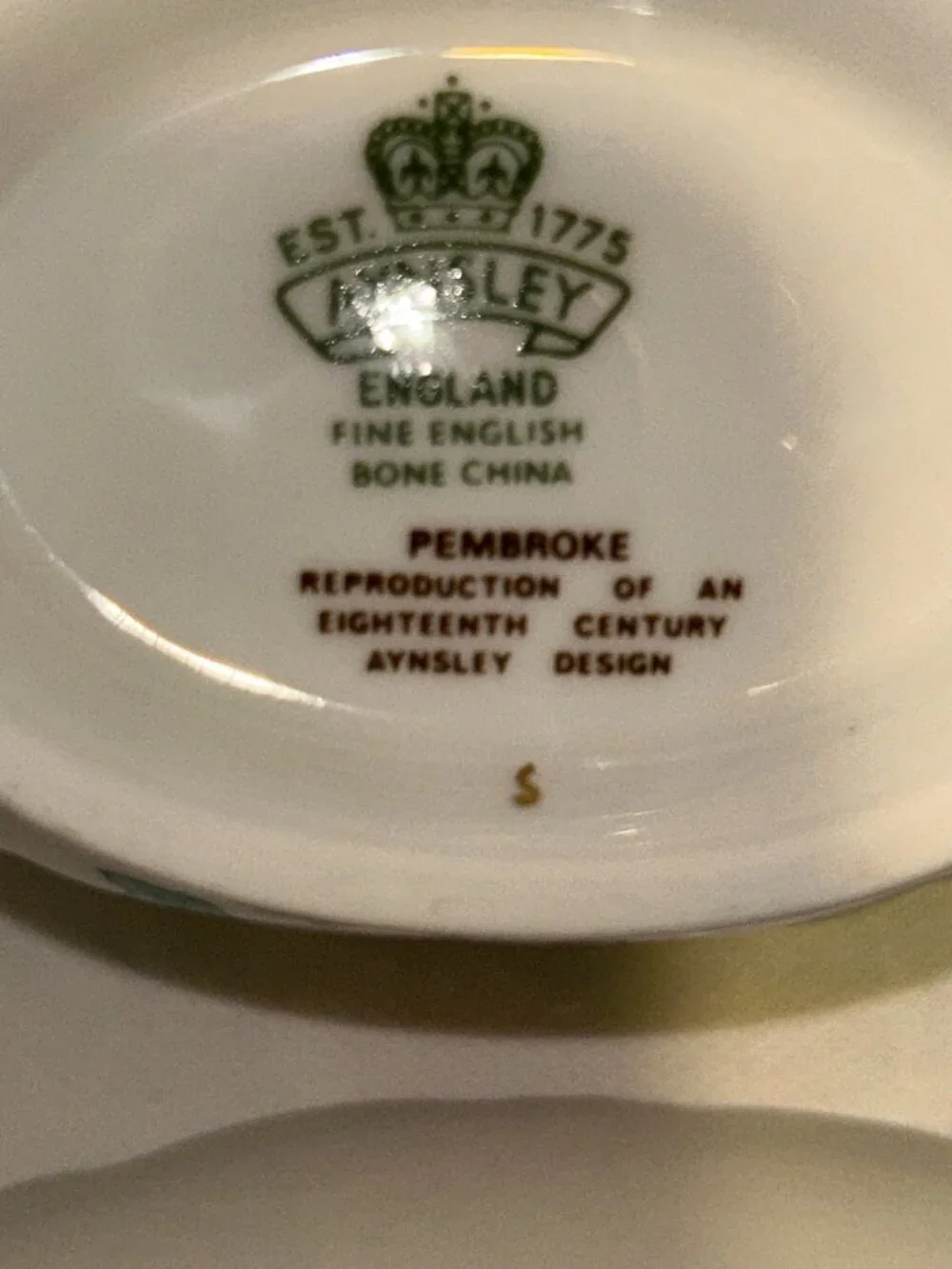 Aynsley Pembroke Creamer & Underplate, reproduction, English Fine Bone China
